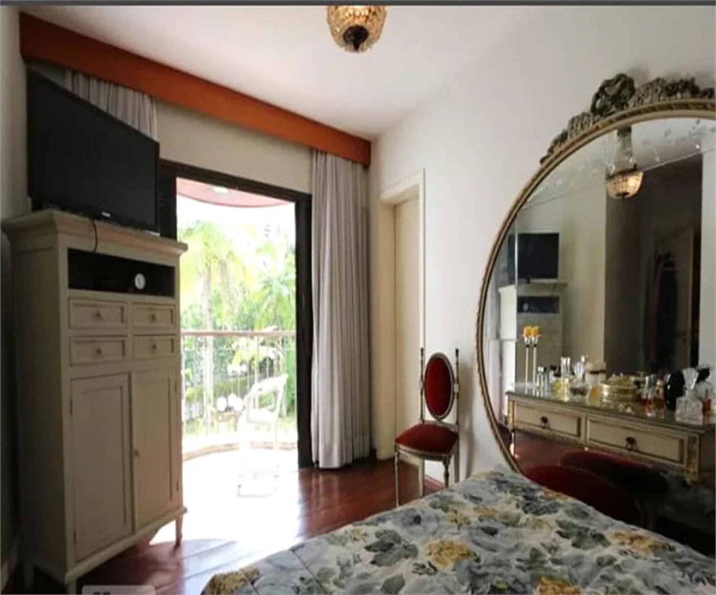 Apartamento à venda com 4 quartos, sendo 3 suítes,  em Vila Andrade, São Paulo, SP