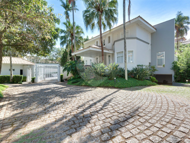 Casa à venda ou para alugar com 4 suítes no condomínio Villa Di San Marino, São Paulo - SP