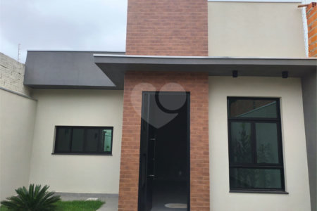 Casa à venda com 3 quartos, sendo 1 suíte, em Loteamento Gramado Ii, Itapetininga, SP