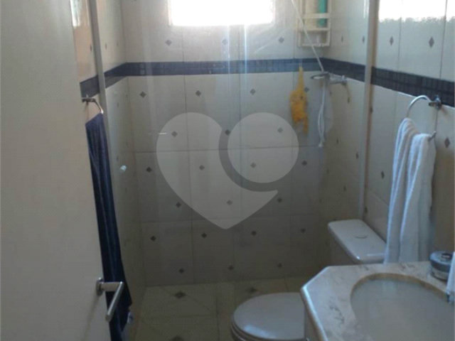 Sobrado à venda com 5 quartos, sendo 1 suíte,  em Tremembé, São Paulo, SP