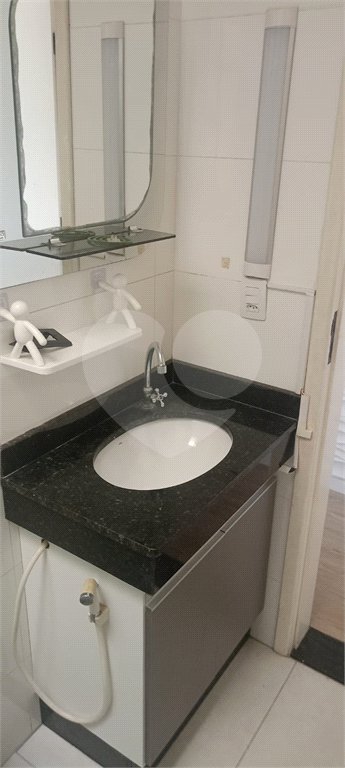 Sobrado à venda com 2 quartos em Parque Viviane, Itaquaquecetuba, SP