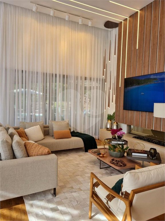 Casa à venda com 4 suítes no condomínio Aruã  Eco Park, Mogi das Cruzes - SP