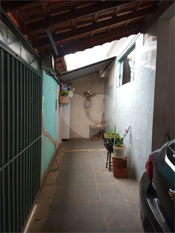 Sobrado à venda com 5 quartos em Jardim Itapuã, Sorocaba, SP