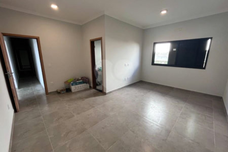 Casa à venda com 4 suítes no condomínio Village Saint Charbel, Araçoiaba da Serra - SP