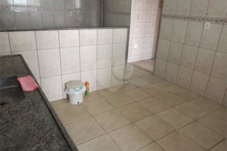 Casa à venda com 3 quartos em Campo Grande, Rio de Janeiro, RJ