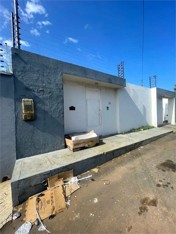 Casa para alugar com 3 quartos, sendo 1 suíte, em Setor Industrial, Balsas, MA