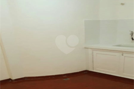Apartamento à venda com 2 quartos em Cambuci, São Paulo, SP
