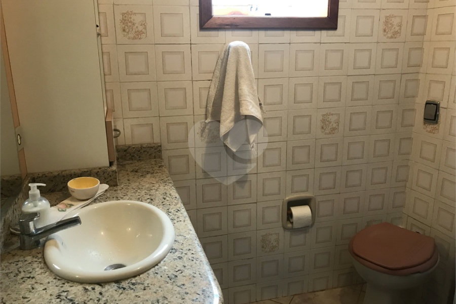 Casa à venda com 4 quartos em Parada Inglesa, São Paulo, SP
