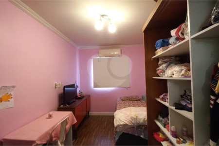 Casa à venda com 3 quartos, sendo 1 suíte, em Jardim Esmeralda, São Paulo, SP