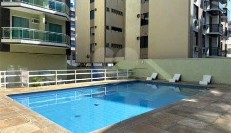 Apartamento à venda com 2 quartos, sendo 1 suíte,  em Vila Nova, Cabo Frio, RJ