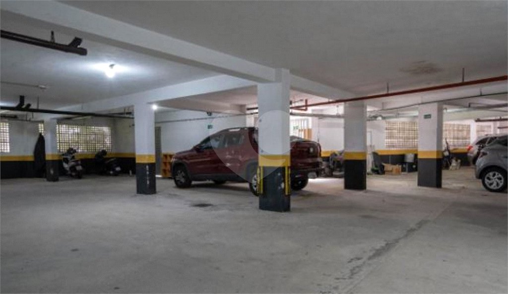 Casa à venda com 2 quartos, sendo 1 suíte, no condomínio Tulipa 3, São Paulo - SP