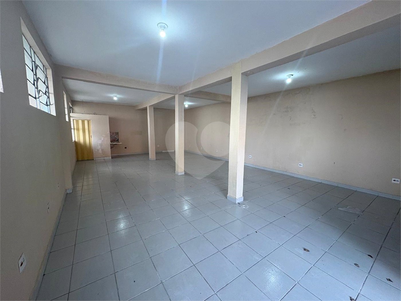 Salão para alugar em Retiro São João, Sorocaba, SP