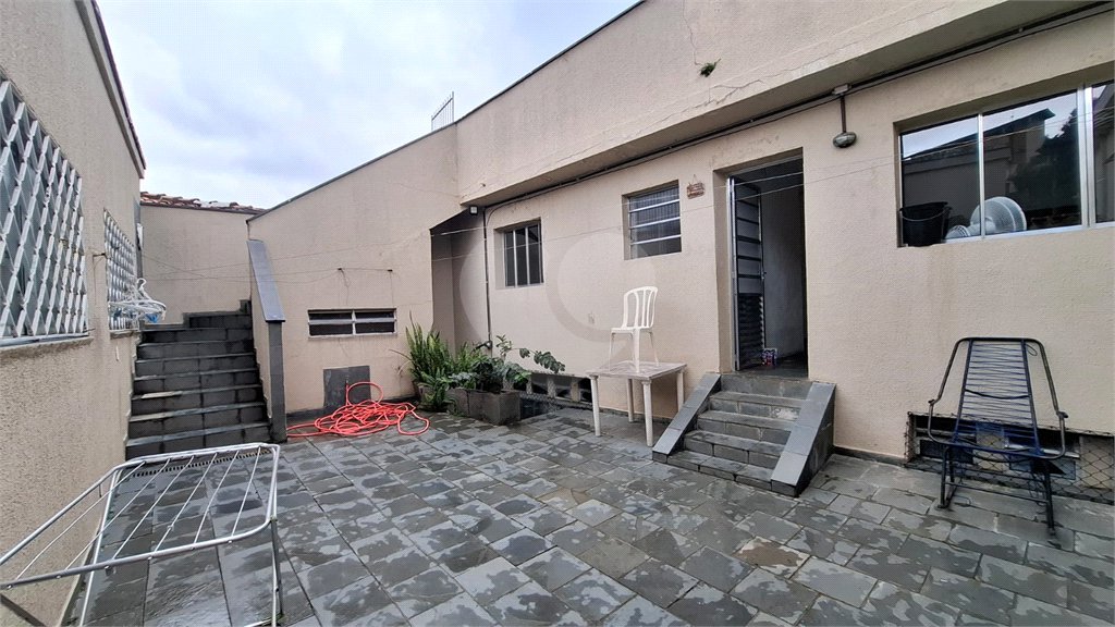 Sobrado à venda com 4 quartos em Bom Retiro, São Paulo, SP