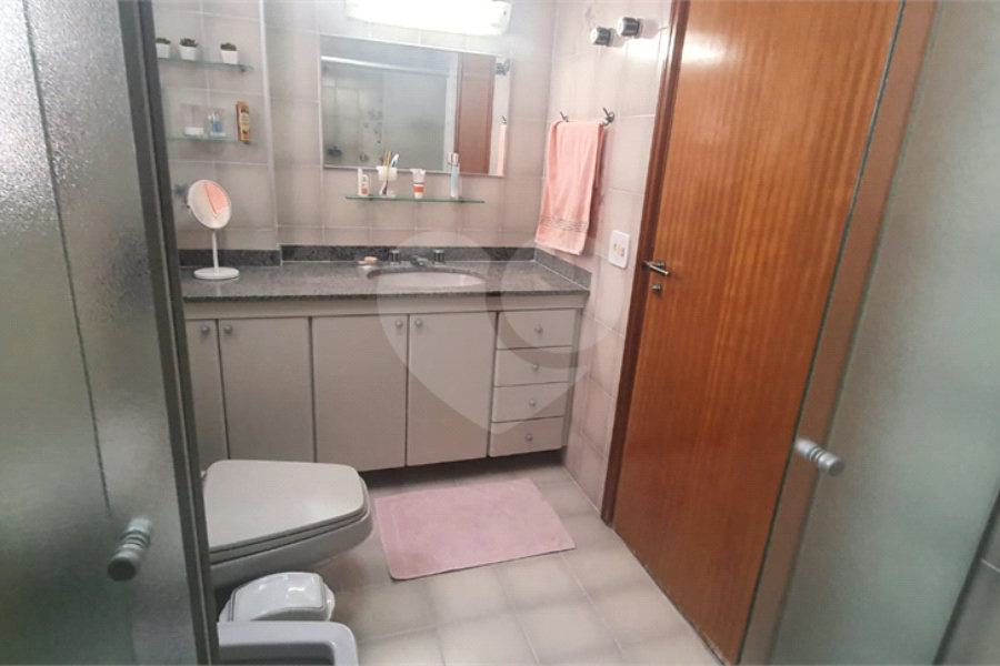 Apartamento à venda com 4 quartos, sendo 3 suítes,  em Perdizes, São Paulo, SP