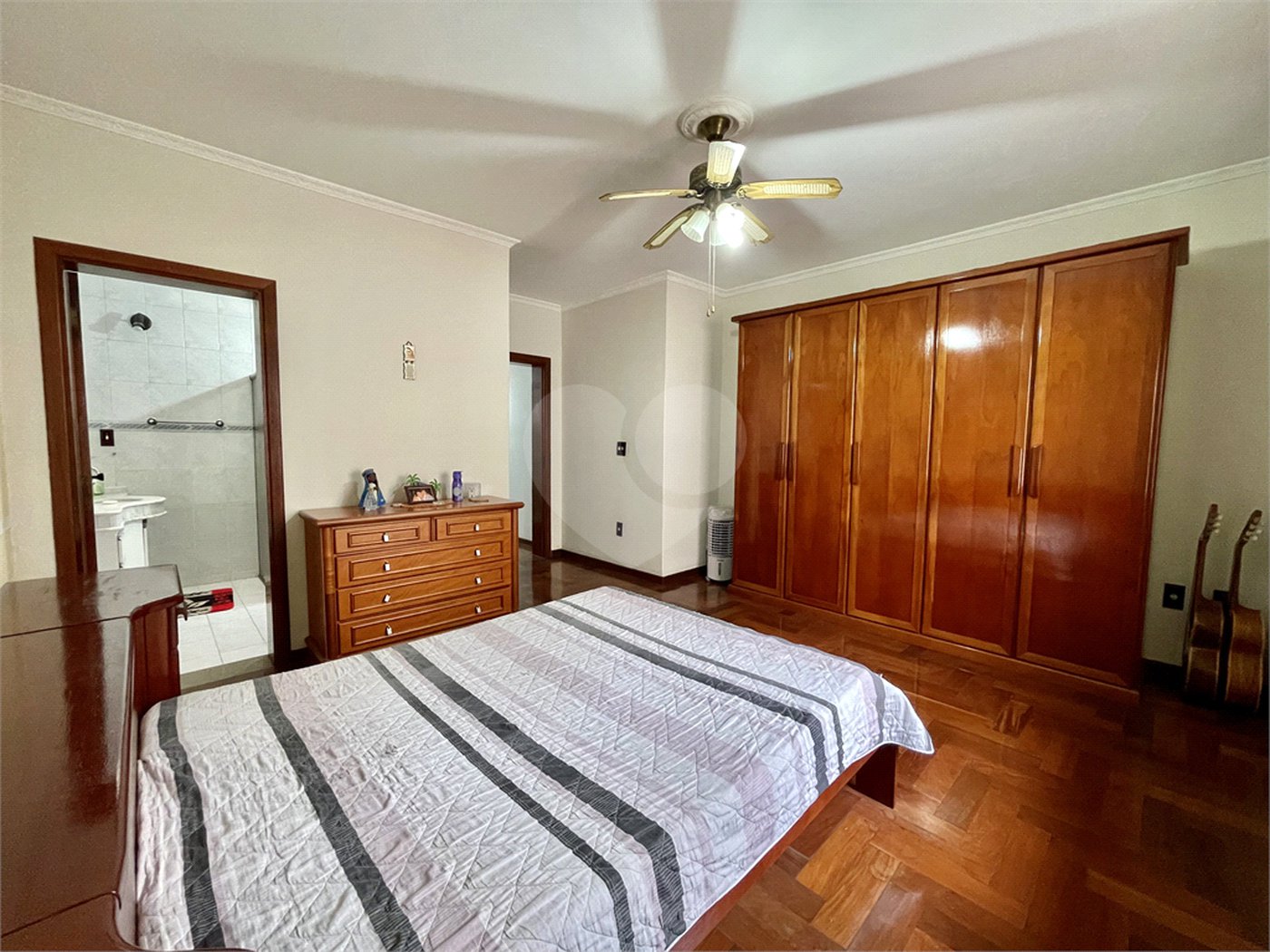 Casa à venda com 3 quartos, sendo 1 suíte, em Parque Bela Vista, Votorantim, SP