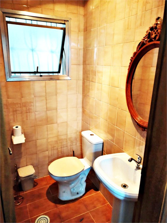Sobrado à venda com 5 quartos, sendo 2 suítes, em Vila Nova Cachoeirinha, São Paulo, SP