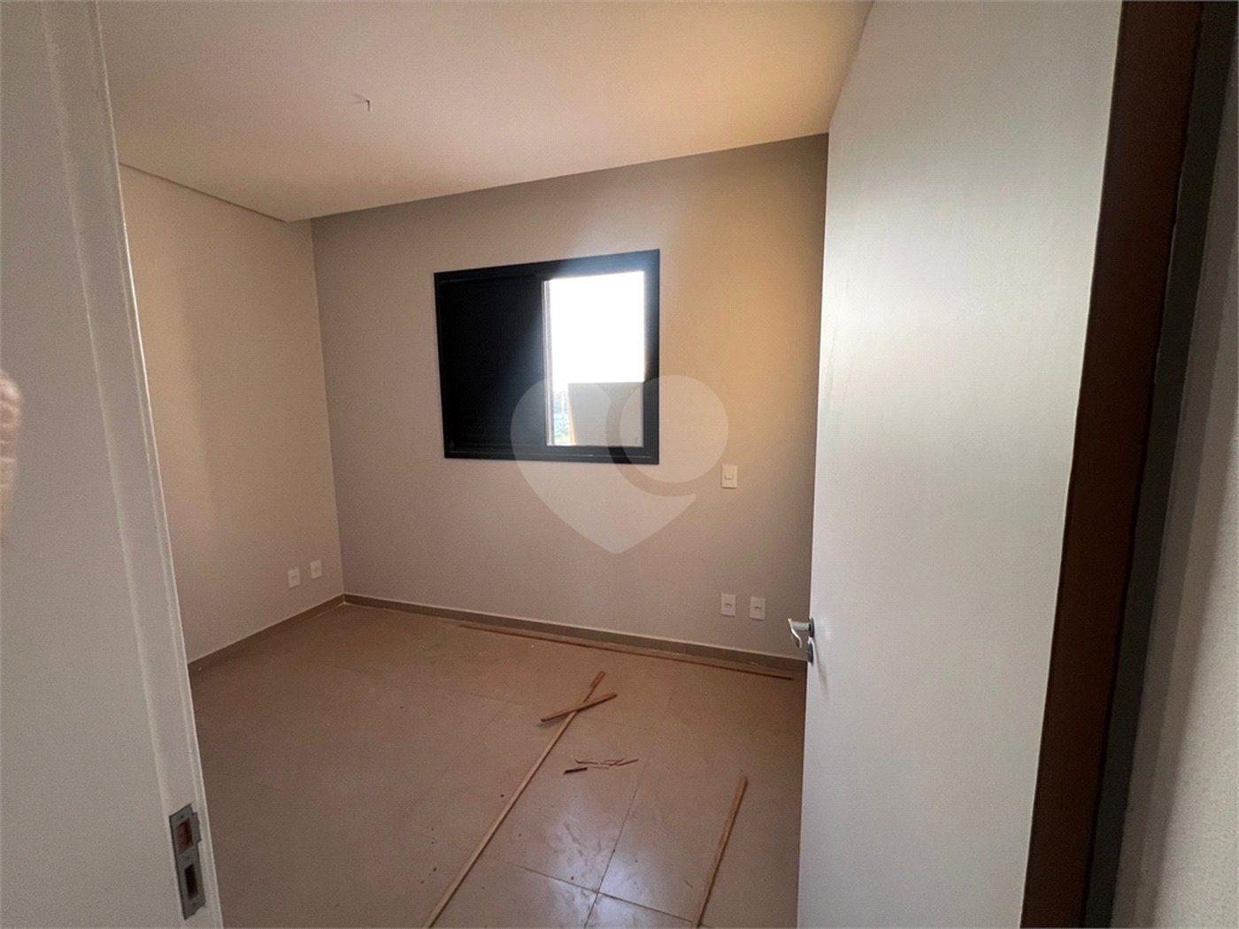 Casa à venda com 3 suítes no condomínio Horto Florestal Villagio, Sorocaba - SP