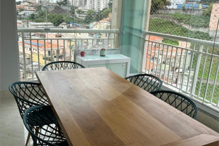 Apartamento à venda com 2 quartos, sendo 1 suíte,  em Vila Leonor, São Paulo, SP