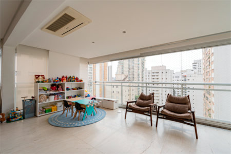 Apartamento à venda com 3 suítes em Campo Belo, São Paulo, SP