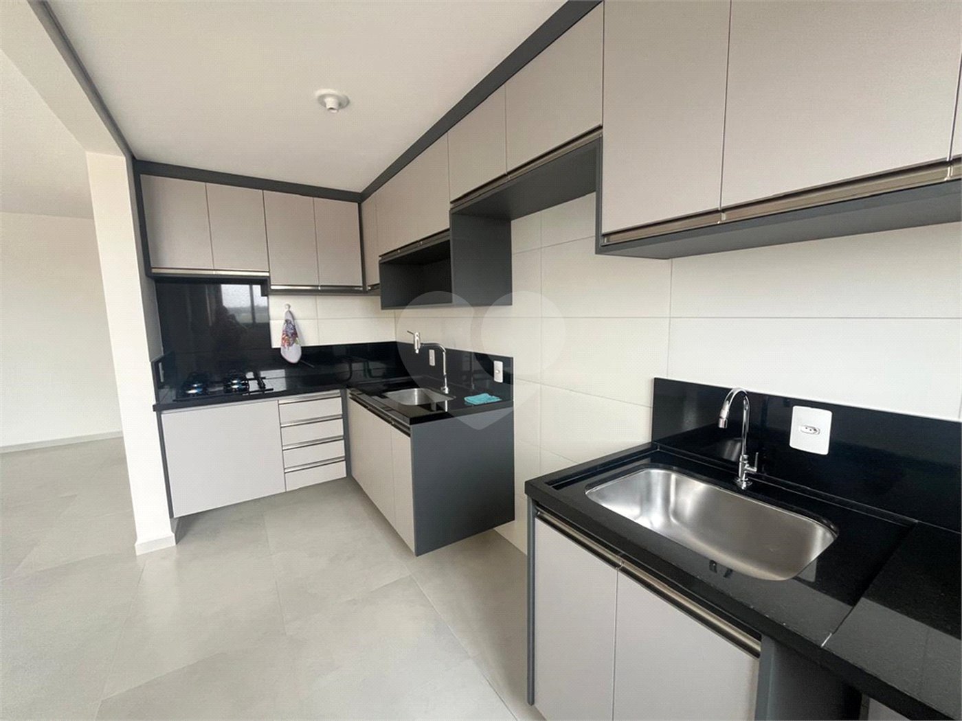 Apartamento à venda com 2 suítes no Centro, Itapetininga, SP