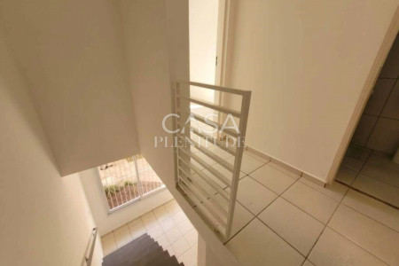 Casa em condomínio à venda com 2 quartos em Jardim Karolyne, Votorantim, SP