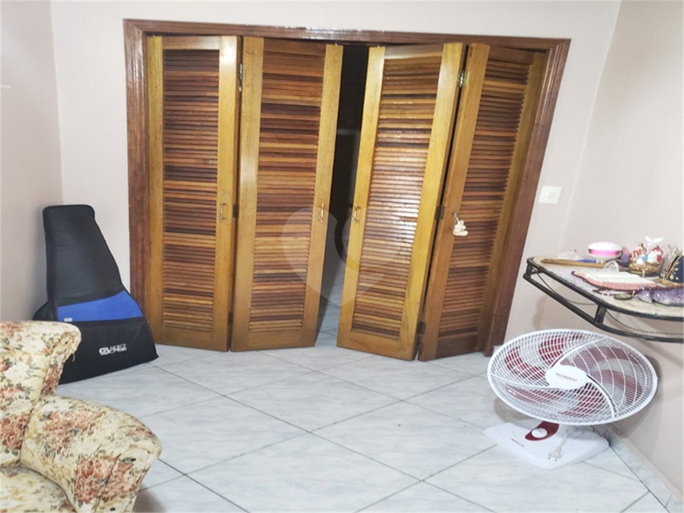 Sobrado à venda com 3 quartos, sendo 1 suíte,  em Parque Edu Chaves, São Paulo, SP
