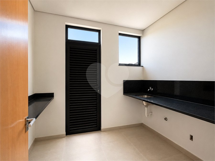 Casa à venda com 3 suítes no condomínio Bougainville, Sorocaba - SP