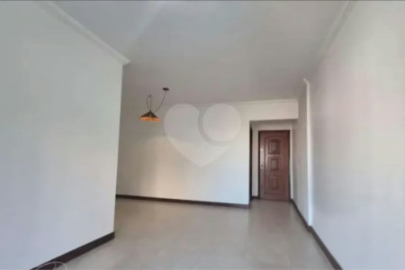 Apartamento à venda com 3 quartos, sendo 1 suíte, em Jardim das Vertentes, São Paulo, SP
