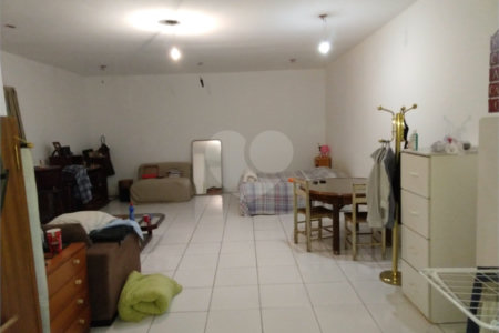 Sobrado à venda com 4 quartos em Campo Belo, São Paulo, SP