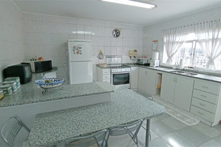 Casa à venda com 4 quartos, sendo 2 suítes,  em Nova Vinhedo, Vinhedo, SP