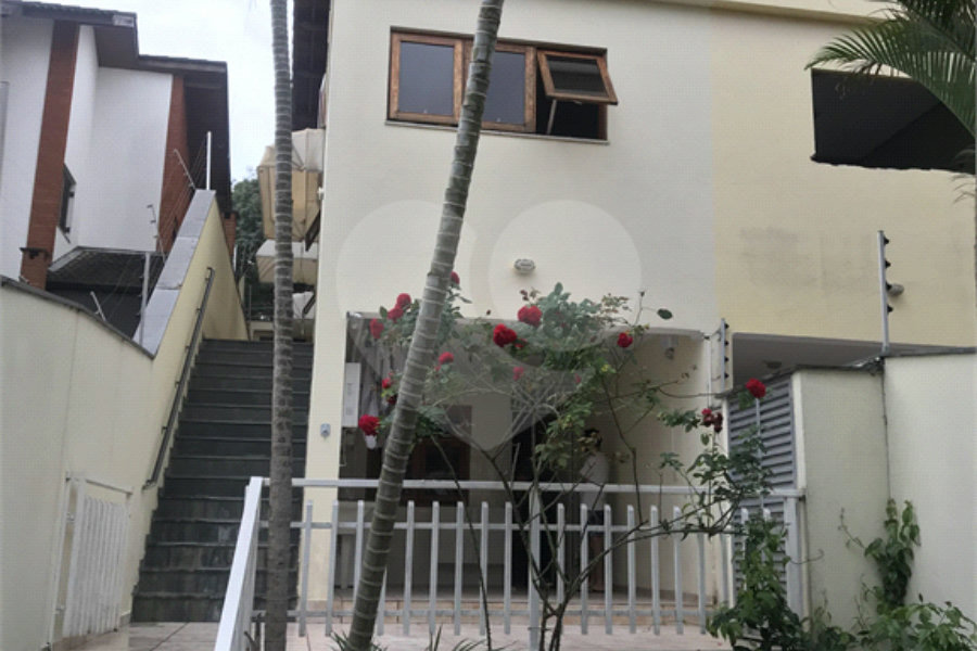 Sobrado à venda com 3 suítes em Mandaqui, São Paulo, SP