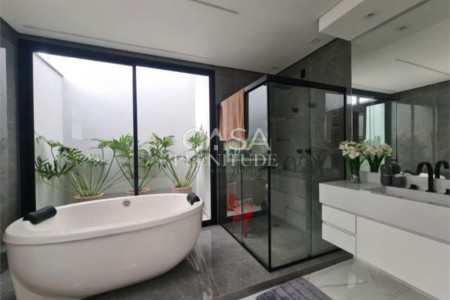 Casa em condomínio à venda com 3 suítes em Iporanga, Sorocaba, SP