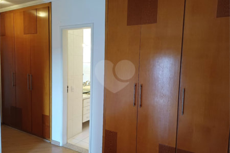 Apartamento à venda com 3 quartos, sendo 1 suíte, em Brooklin Paulista, São Paulo, SP