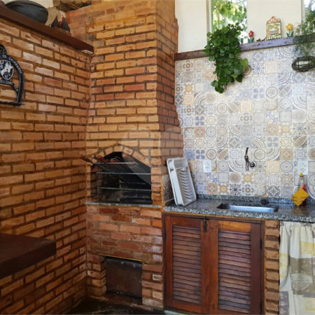 Casa em condomínio à venda com 3 quartos, sendo 2 suítes,  em Alto de Búzios, Armação dos Búzios, RJ