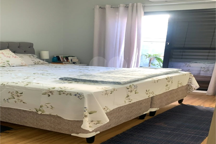 Sobrado à venda com 3 quartos, sendo 2 suítes, em Jardim São Paulo(zona Norte), São Paulo, SP