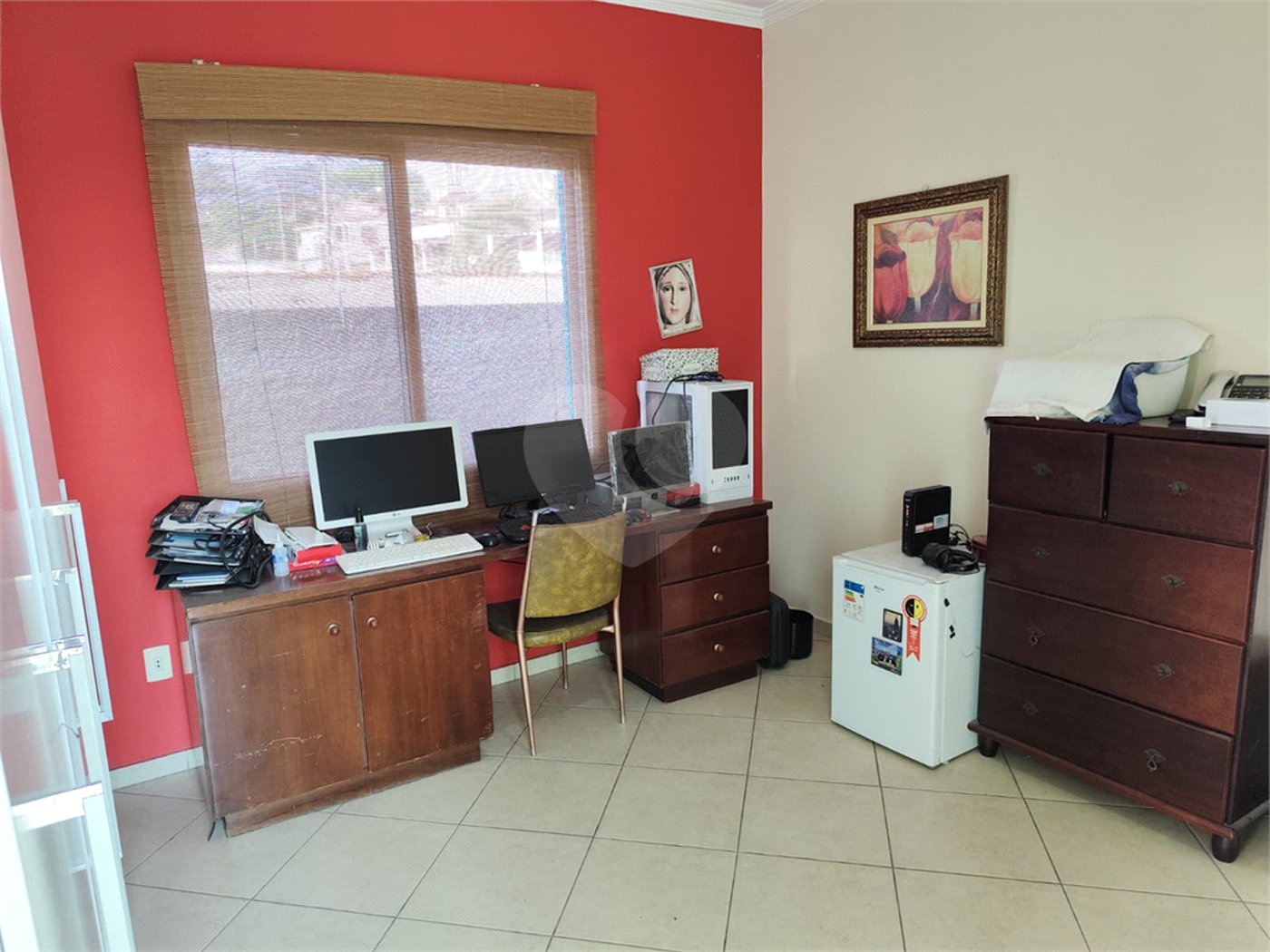 Sobrado à venda com 3 quartos, sendo 2 suítes, em Vila Romão, Salto, SP