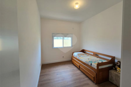 Casa à venda com 3 quartos, sendo 1 suíte,  no condomínio Golden Ville, Itapetininga - SP