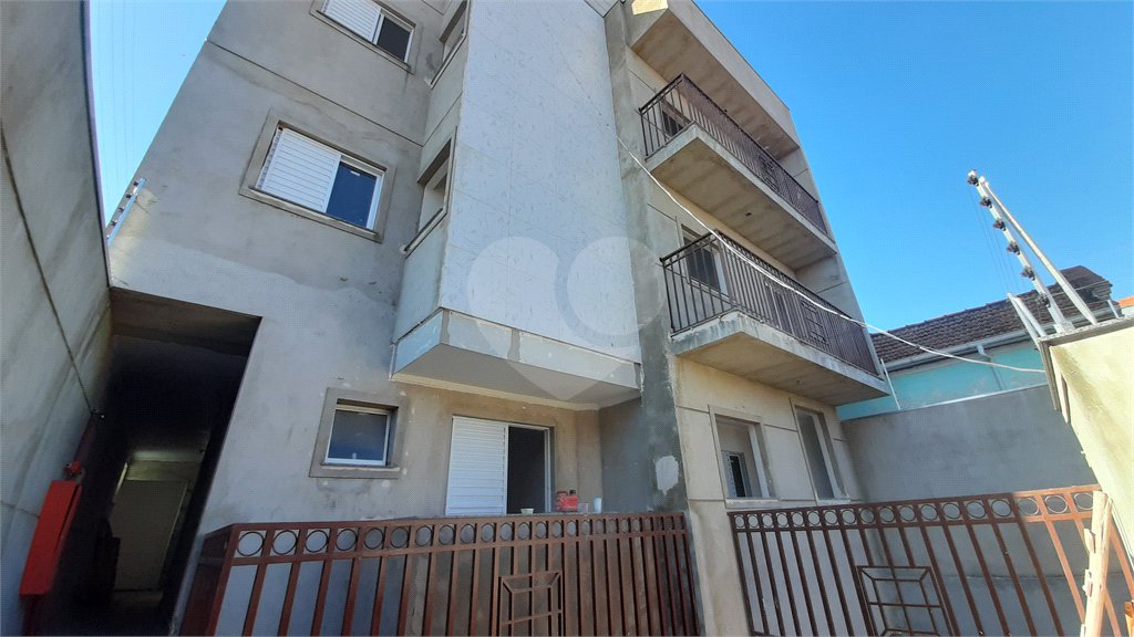 Casa à venda com 2 quartos no condomínio Residencial Luta, São Paulo - SP