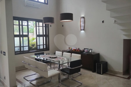 Casa à venda com 5 quartos, sendo 4 suítes, no condomínio Santa Teresa, Jundiaí - SP