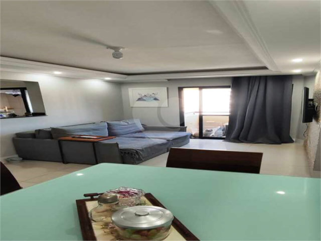 Apartamento à venda com 2 quartos, sendo 1 suíte,  em Santana, São Paulo, SP