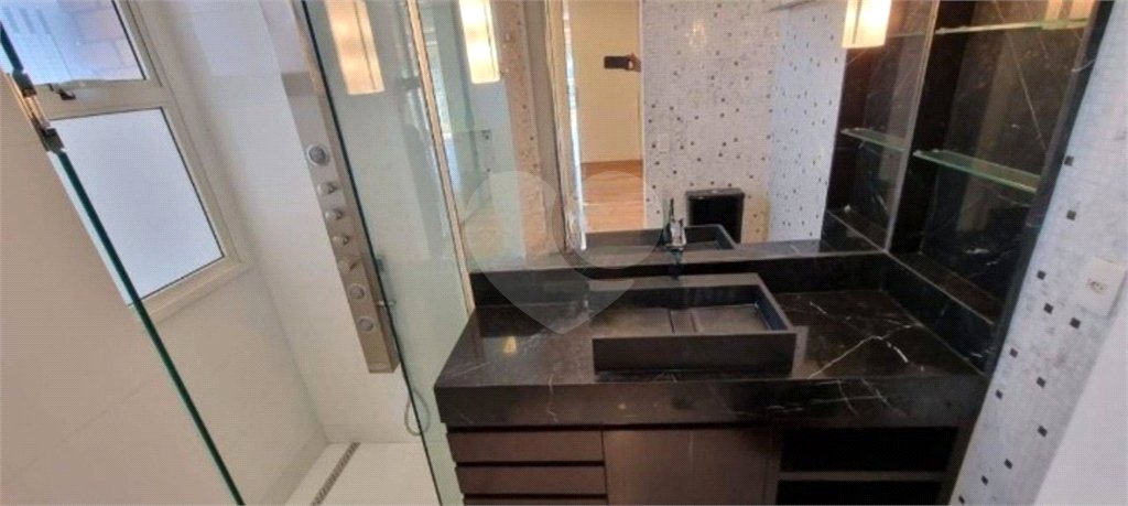Apartamento à venda com 3 suítes em Vila Mariana, São Paulo, SP