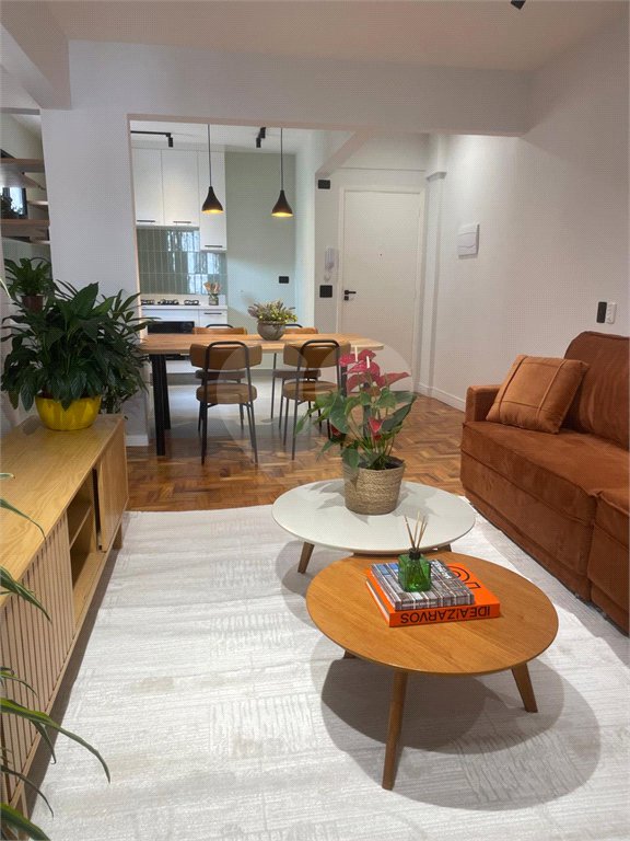 Apartamento à venda com 2 suítes em Pinheiros, São Paulo, SP