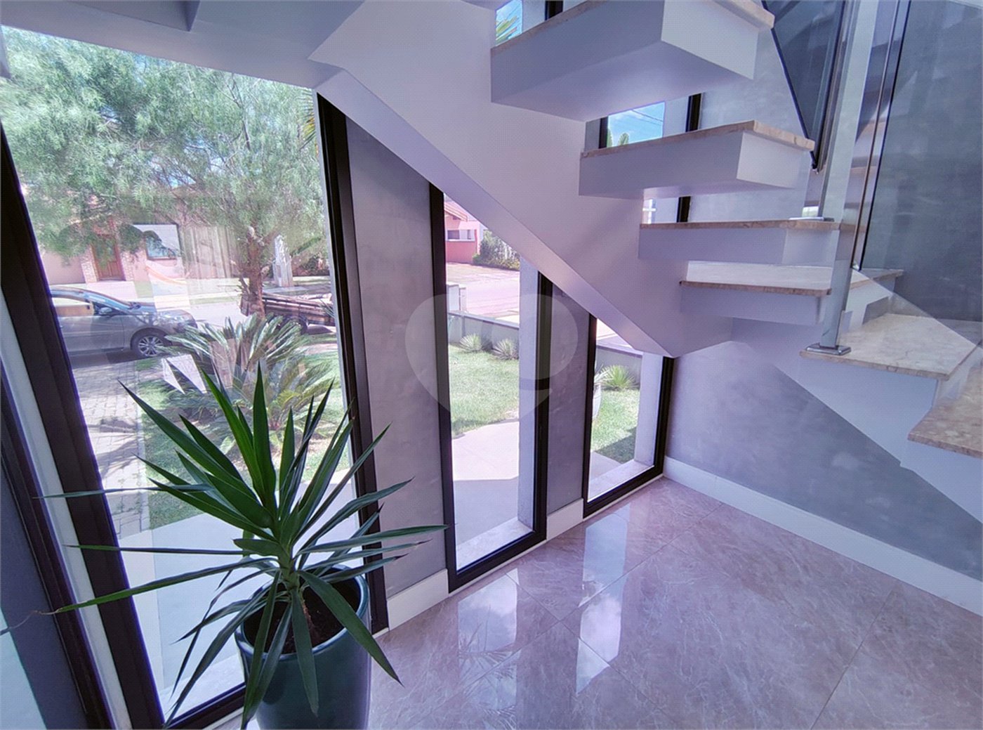 Casa à venda com 5 quartos, sendo 2 suítes, no condomínio Terras de Jundiaí, Jundiaí - SP