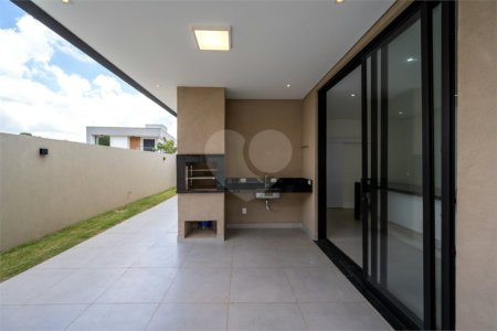 Casa à venda ou para alugar com 4 suítes no condomínio Residencial Arboretum, Vinhedo - SP