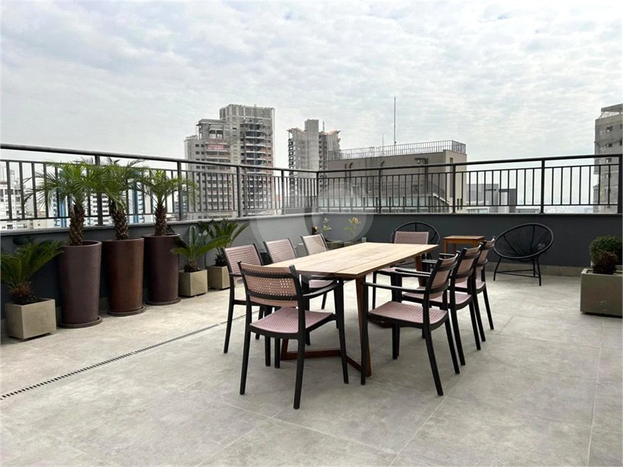 Apartamento à venda ou para alugar com 1 suíte em Sumaré, São Paulo, SP