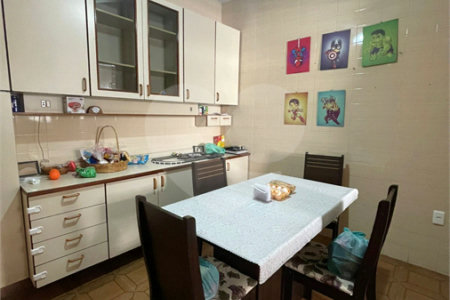Casa Térrea à venda com 5 quartos, sendo 2 suítes, em Campo Grande, Rio de Janeiro, RJ
