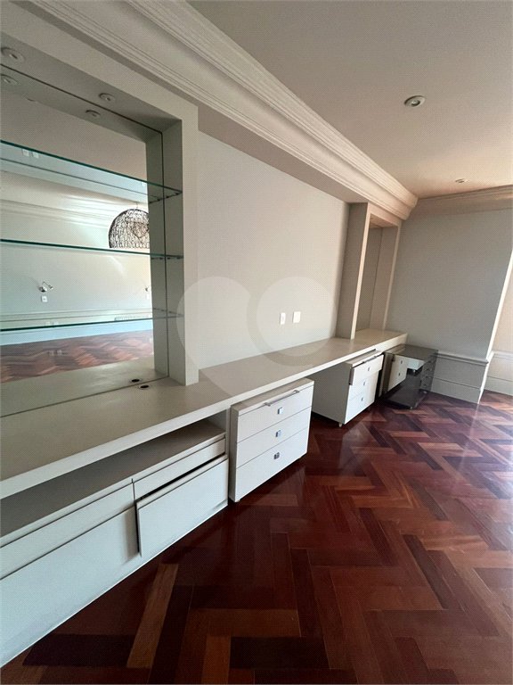 Apartamento para alugar com 4 suítes em Jardim Morumbi, São Paulo, SP