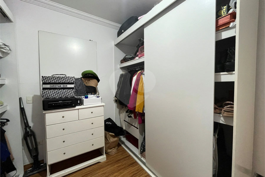Sobrado à venda com 3 suítes em Vila Guilherme, São Paulo, SP