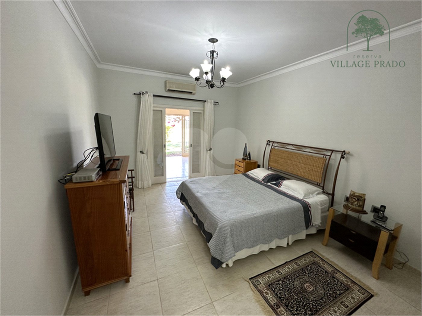 Casa à venda com 6 suítes no condomínio Reserva Village Prado, Indaiatuba - SP