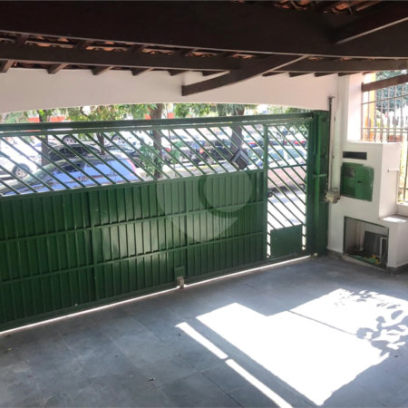 Sobrado à venda com 3 quartos, sendo 1 suíte, em Brooklin, São Paulo, SP